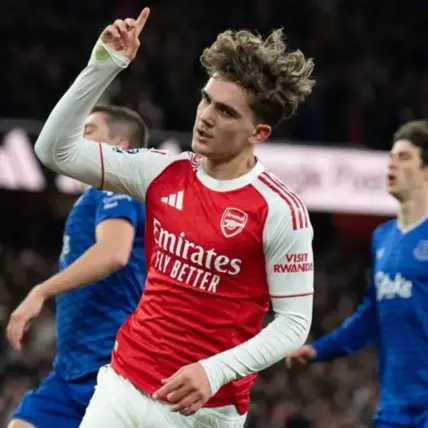 Arteta Urges Calm Over Arsenal Teen Star